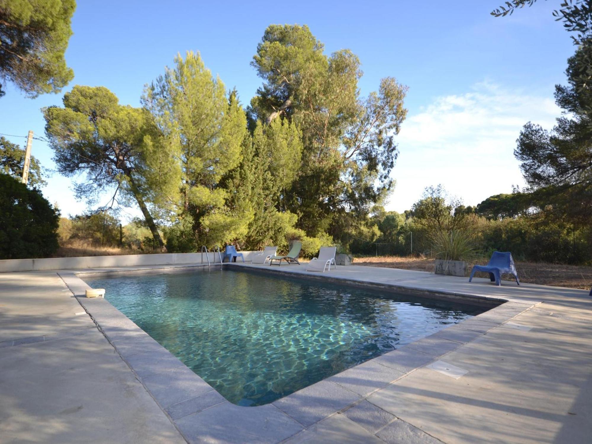 Apartment With Pool Amid Vineyards And Near The Beach Meze Bagian luar foto